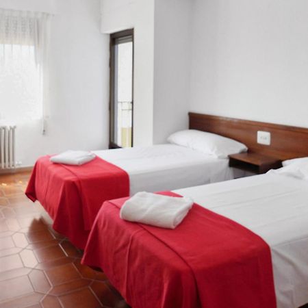 Hostal La Torre Benicàssim Zewnętrze zdjęcie