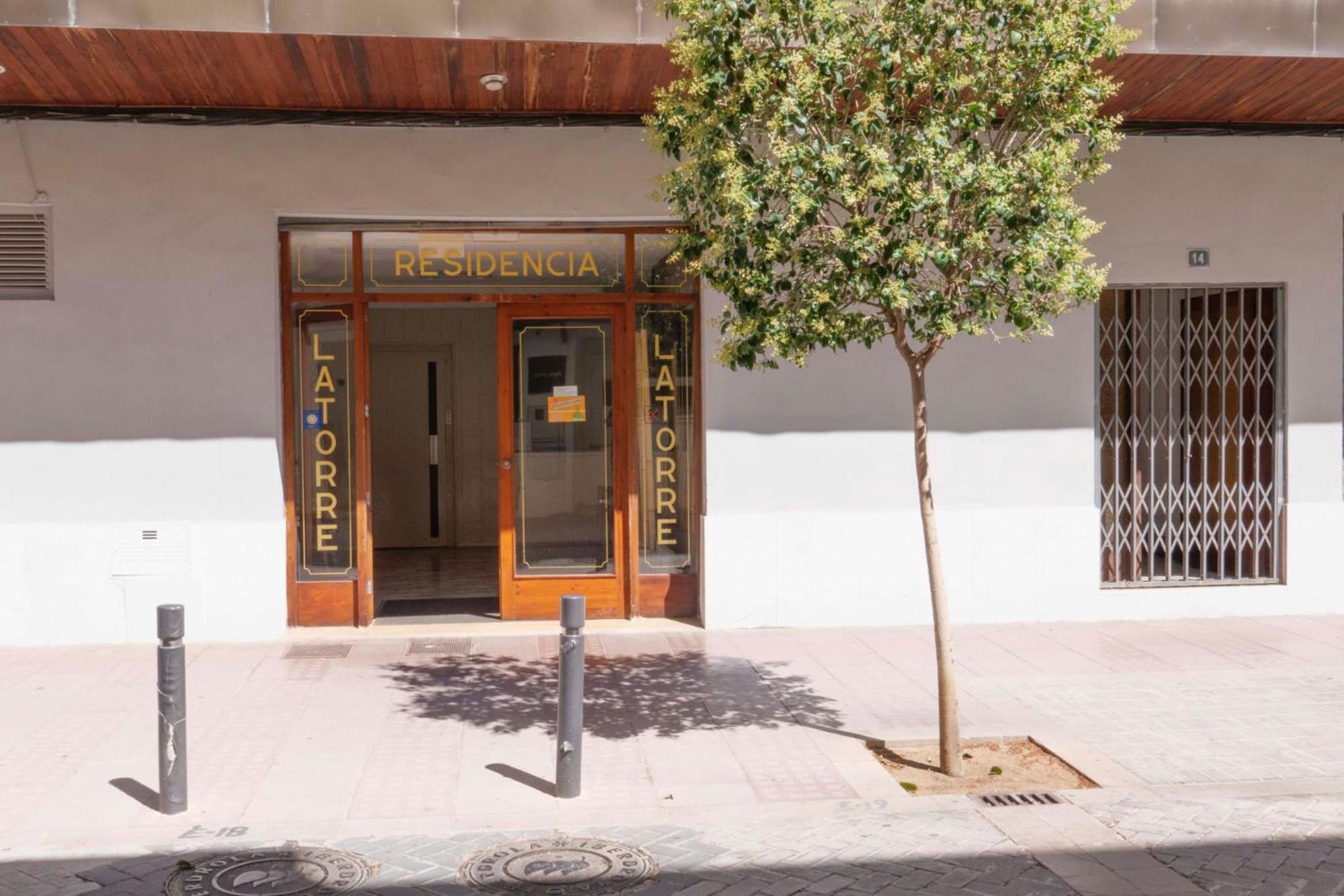 Hostal La Torre Benicàssim Zewnętrze zdjęcie