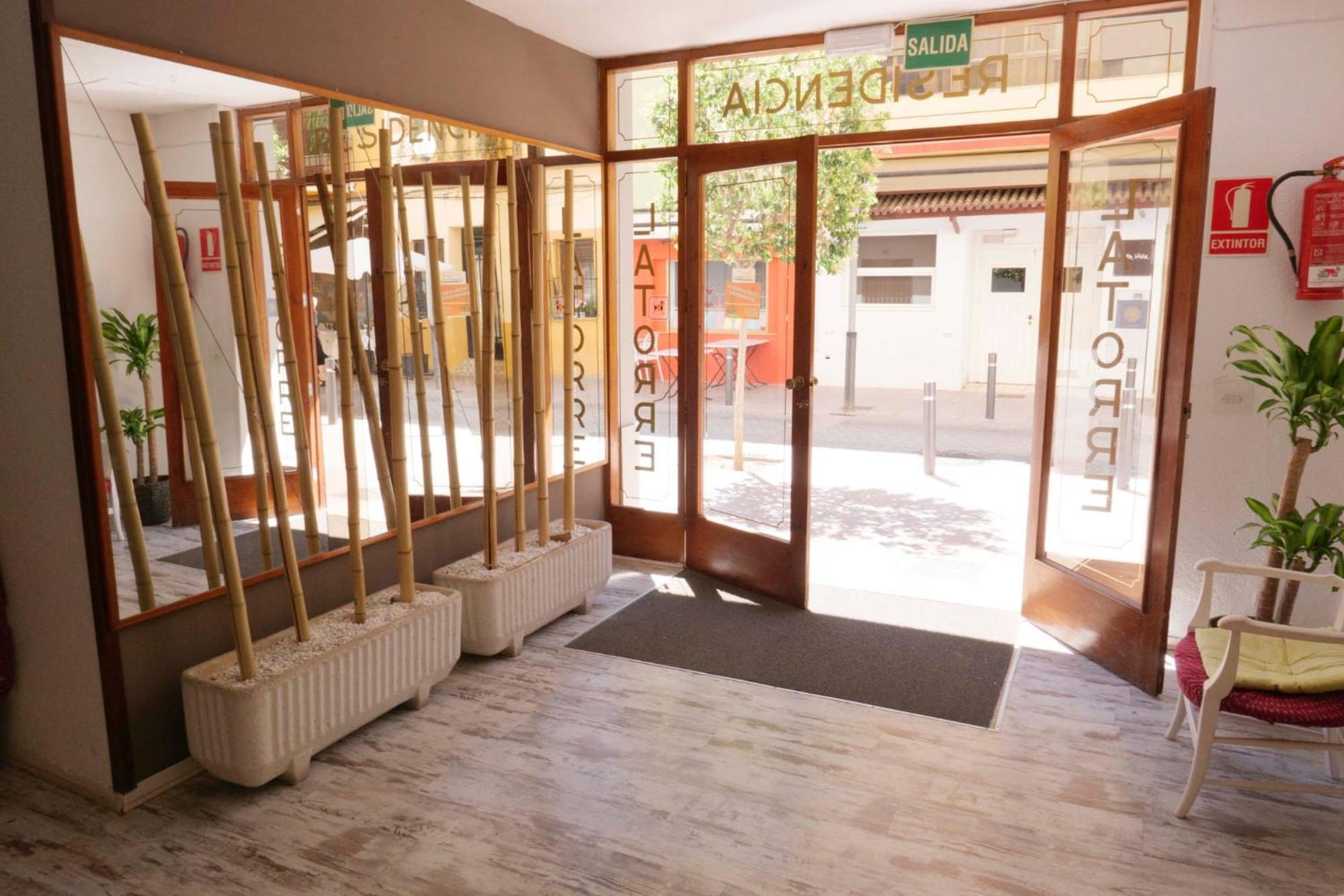 Hostal La Torre Benicàssim Zewnętrze zdjęcie