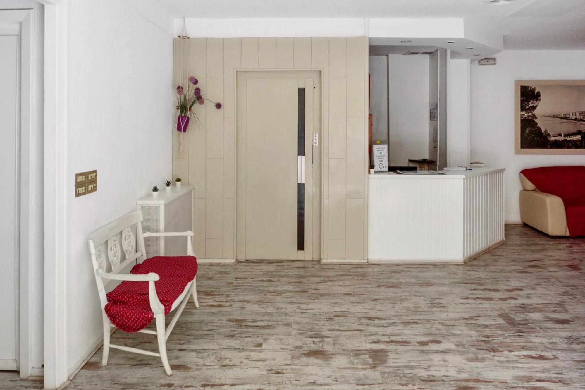 Hostal La Torre Benicàssim Zewnętrze zdjęcie
